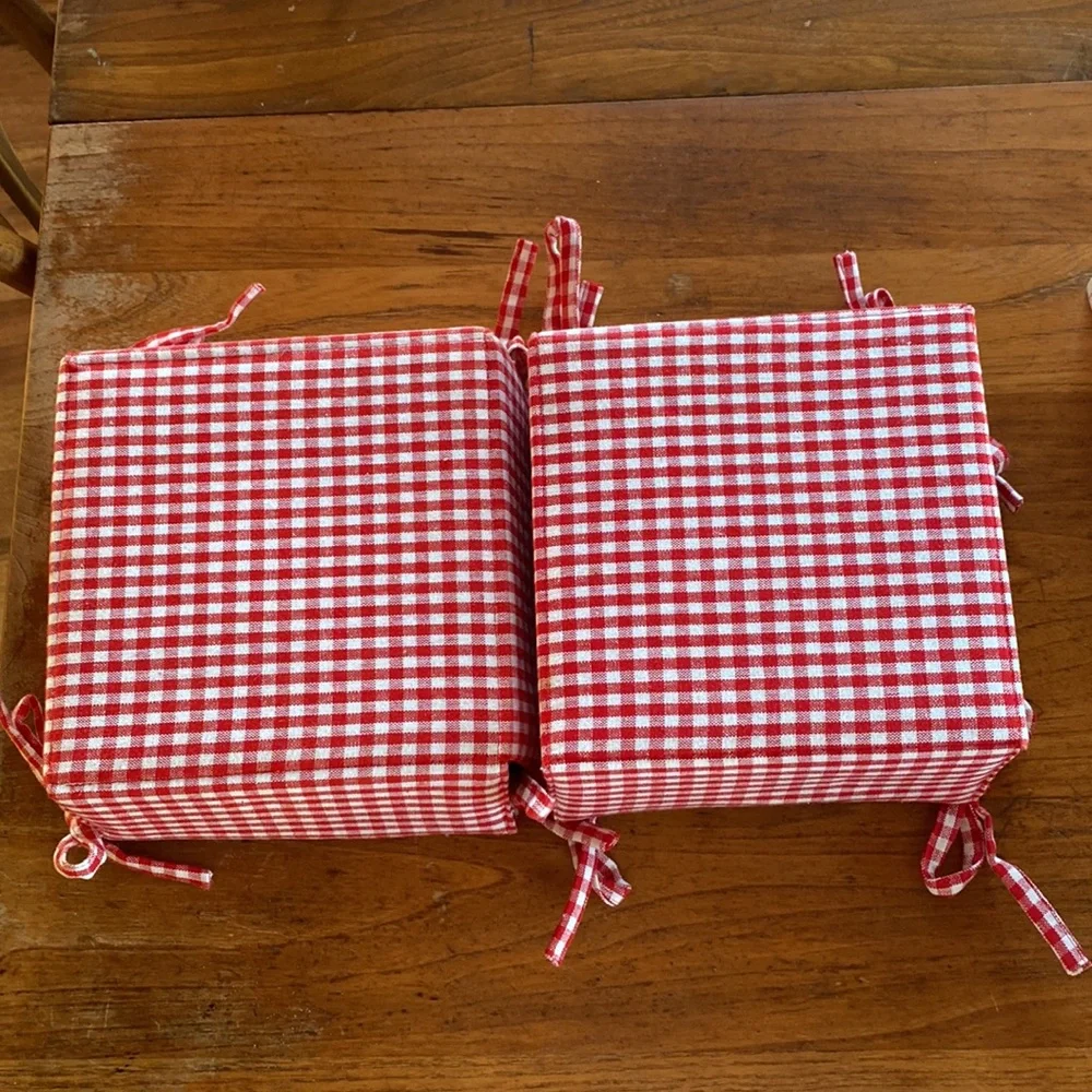 Sur La Table lot of 2 red & white gingham check flexible baskets with liners